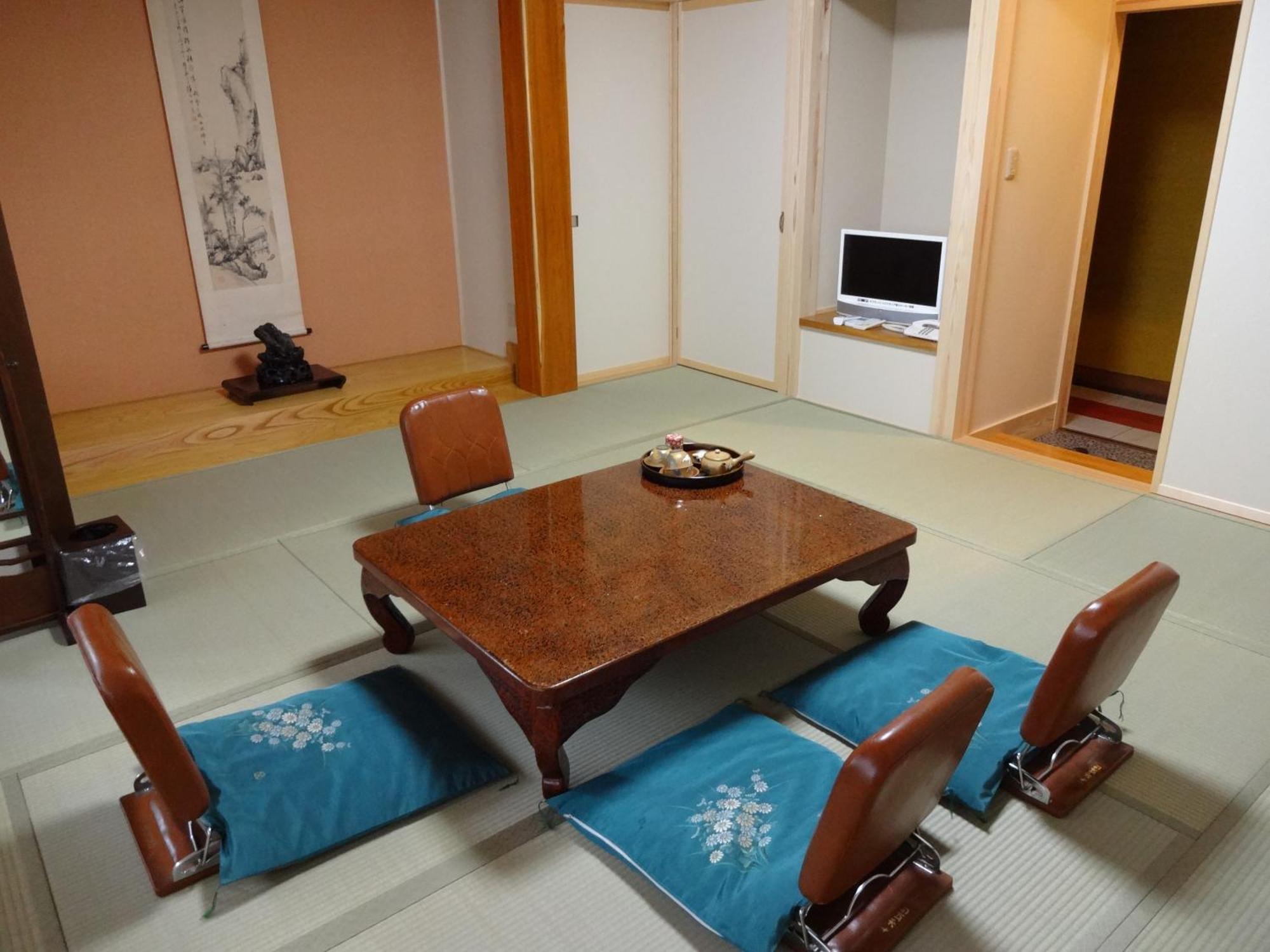 Chuokan Shimizuya Ryokan Нагано Номер фото